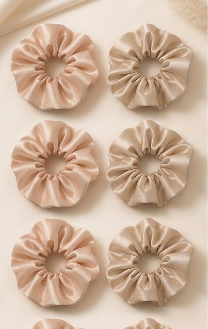 Pack 6 Scrunchies de Cetim — Bege
